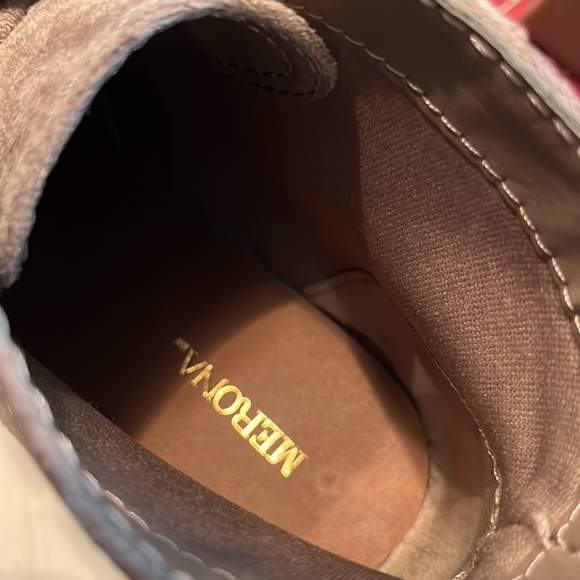 Merona Agatha suede heeled bootie EUC - Picture 7 of 7